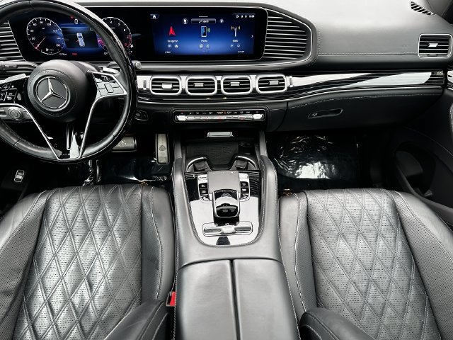 Used 2024 Mercedes-Benz Maybach GLS 600 4MATIC image 15