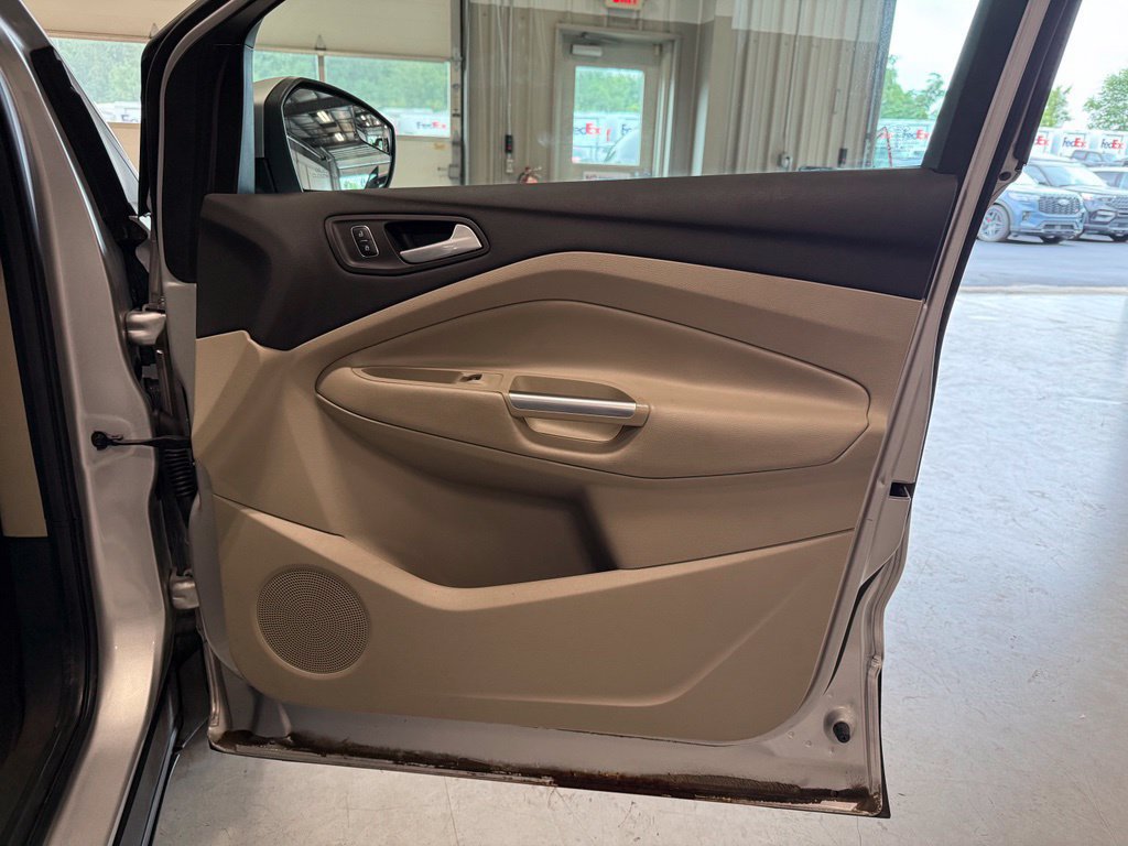 Certified 2017 Ford Escape SE FWD image 30