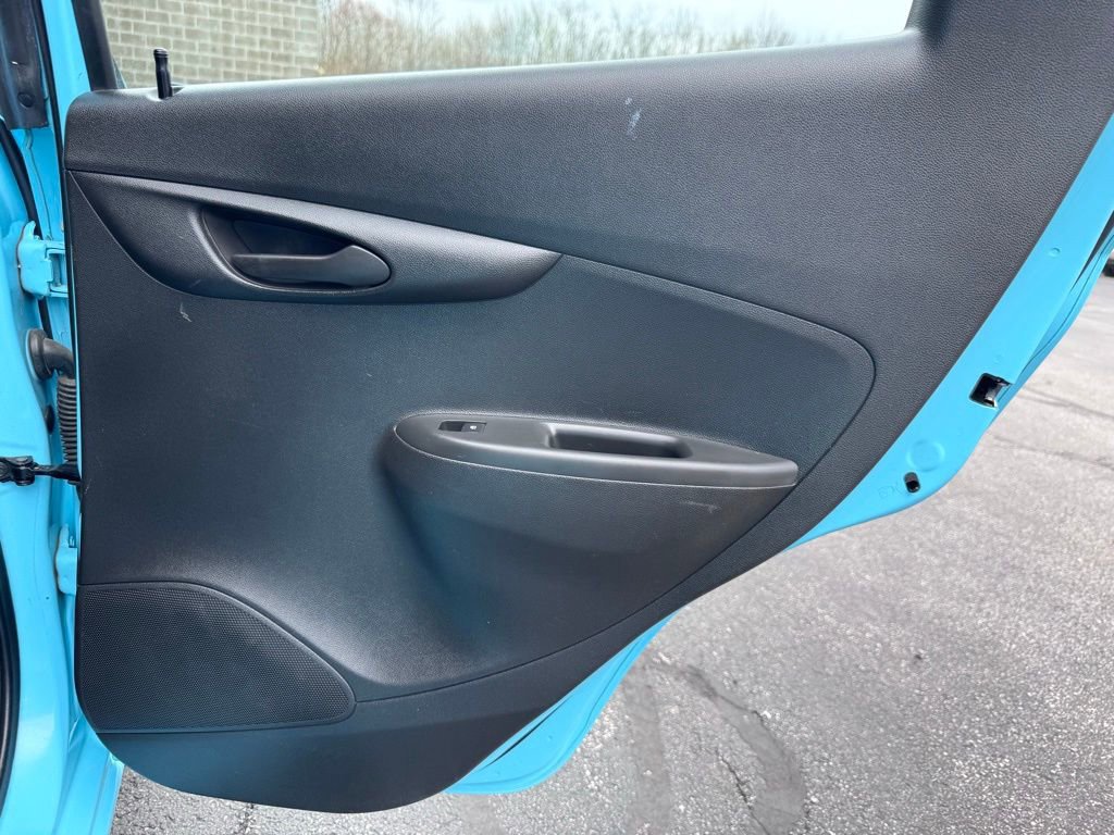 Used 2021 Chevrolet Spark LT image 26