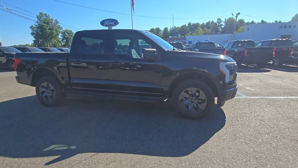 Certified 2024 Ford F150 Lightning Flash AWD/4WD image 20
