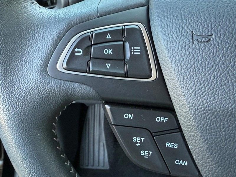 Certified 2020 Ford EcoSport SES image 14