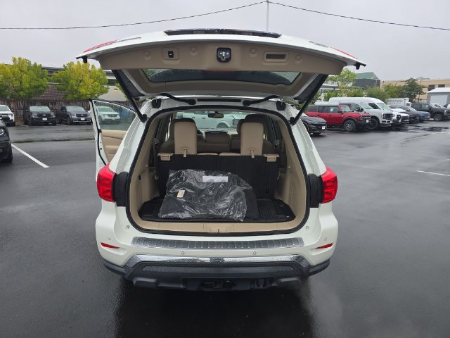 Used 2018 Nissan Pathfinder SL w/ SL Premium Package AWD/4WD image 24