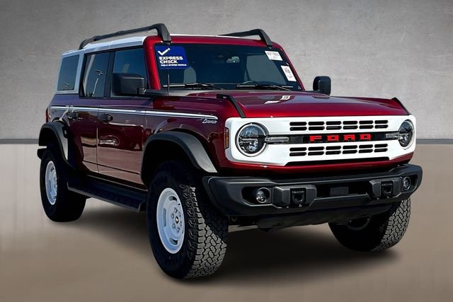 Certified 2025 Ford Bronco Heritage Edition AWD/4WD image 10