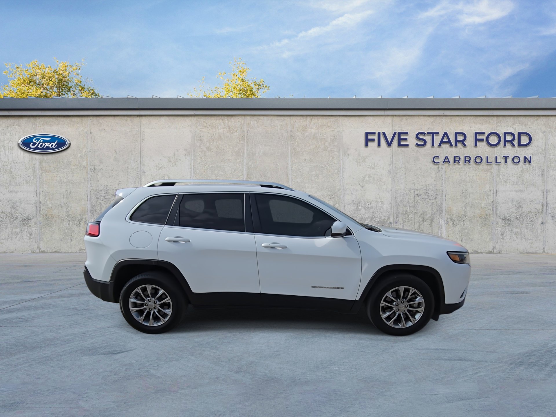 Used 2021 Jeep Cherokee Latitude Lux w/ Comfort/Convenience Group image 10