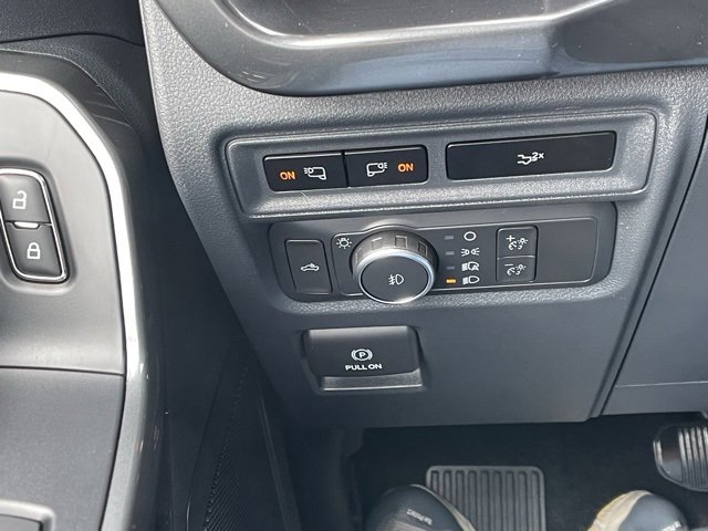 Certified 2022 Ford F150 XLT w/ Equipment Group 302A High image 22