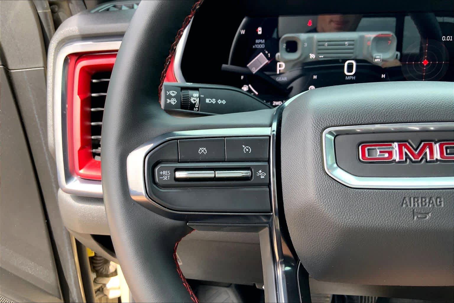 Used 2024 GMC Canyon AT4X AWD/4WD image 24