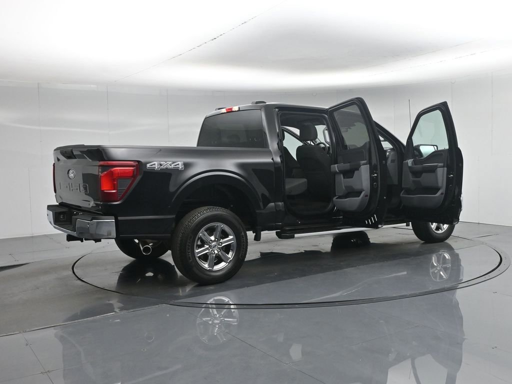 Certified 2025 Ford F150 XLT w/ Equipment Group 301A Standard image 35