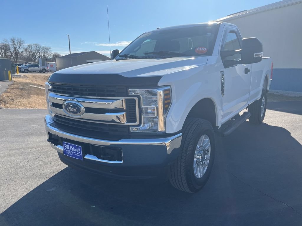 Certified 2019 Ford F250 XLT w/ FX4 Off-Road Package AWD/4WD image 8