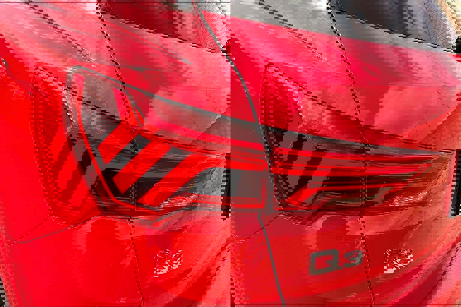 Used 2023 Audi Q3 2.0T Premium Plus image 29