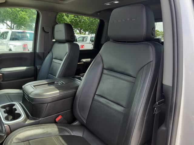 Used 2022 GMC Sierra 3500 Denali w/ Denali Ultimate Package AWD/4WD image 20