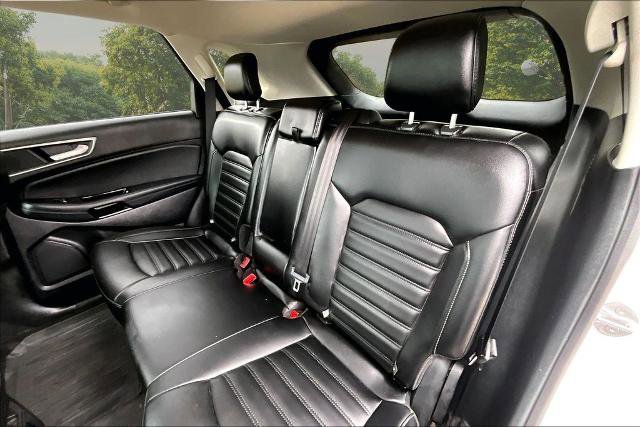 Certified 2019 Ford Edge SEL w/ Equipment Group 201A AWD/4WD image 25