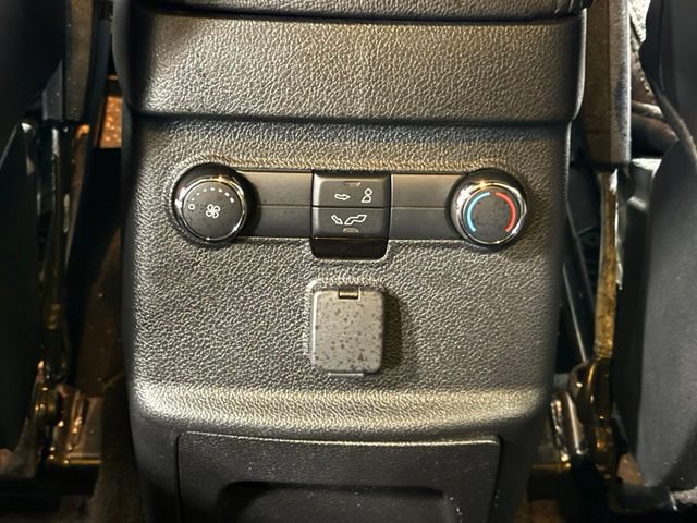 Certified 2018 Ford Explorer XLT w/ Equipment Group 202A FWD image 36
