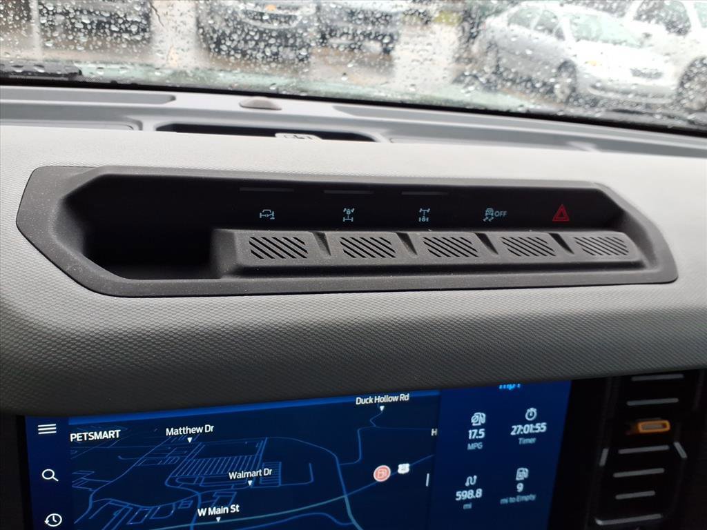 Certified 2022 Ford Bronco Badlands w/ Sasquatch Package image 18