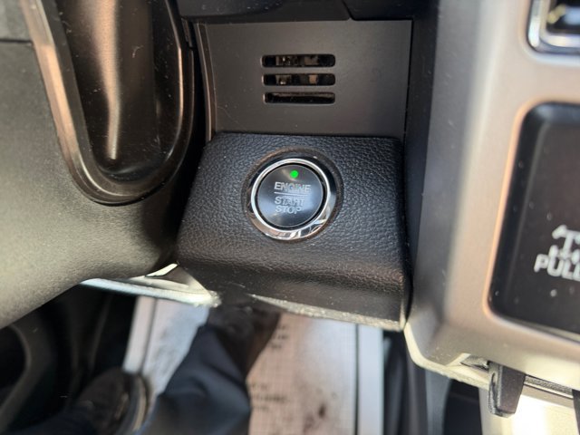 Certified 2019 Ford F350 Lariat w/ Lariat Ultimate Package image 31