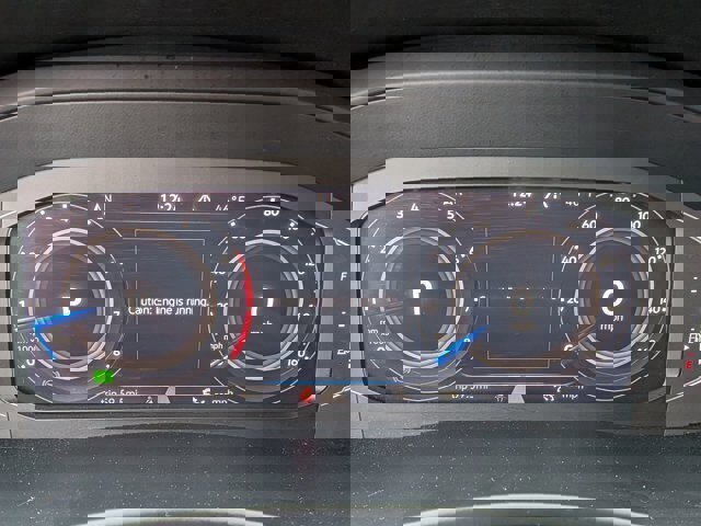 Used 2022 Volkswagen Atlas Cross Sport SE image 19