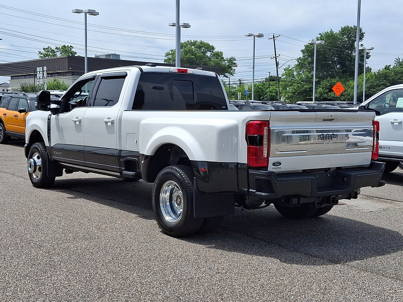 Certified 2024 Ford F350 King Ranch AWD/4WD image 7