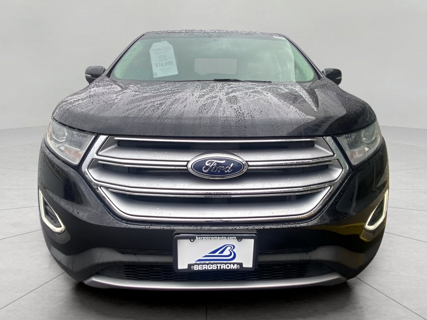 Certified 2018 Ford Edge Titanium w/ Equipment Group 301A AWD/4WD image 8