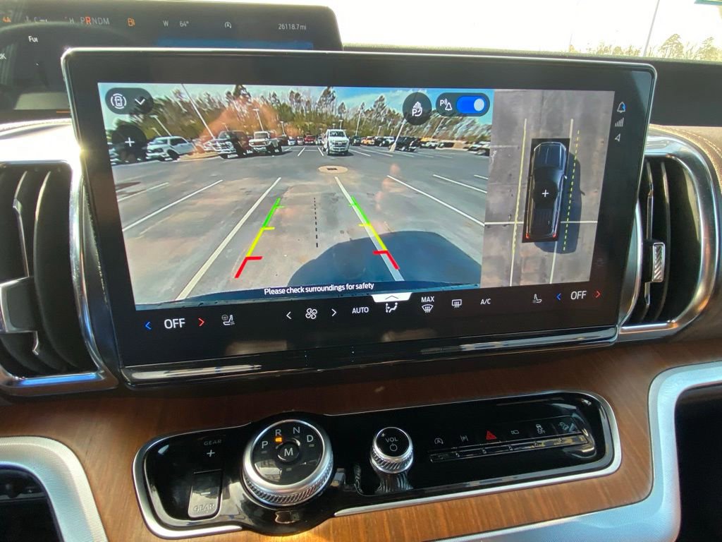 Certified 2025 Ford Expedition King Ranch image 16