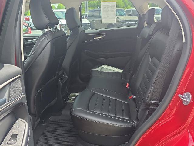 Certified 2022 Ford Edge SEL w/ Convenience Package AWD/4WD image 12