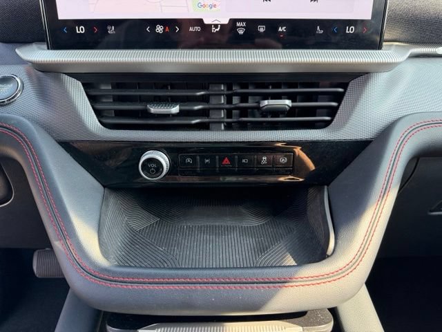 Certified 2025 Ford Explorer ST-Line w/ ST-Line Street Pack AWD/4WD image 20