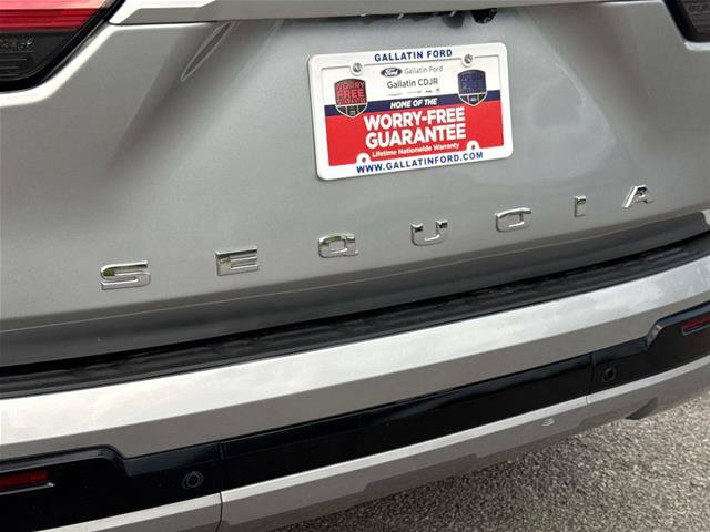 Used 2023 Toyota Sequoia Capstone AWD/4WD image 9