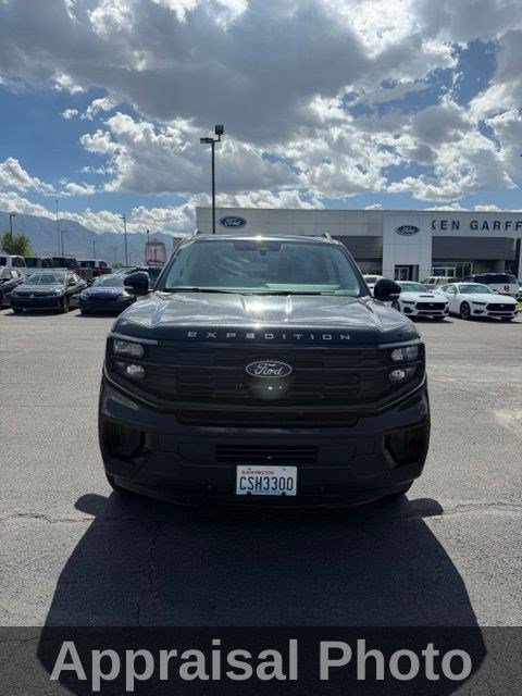 Certified 2025 Ford Expedition Max Active AWD/4WD image 2