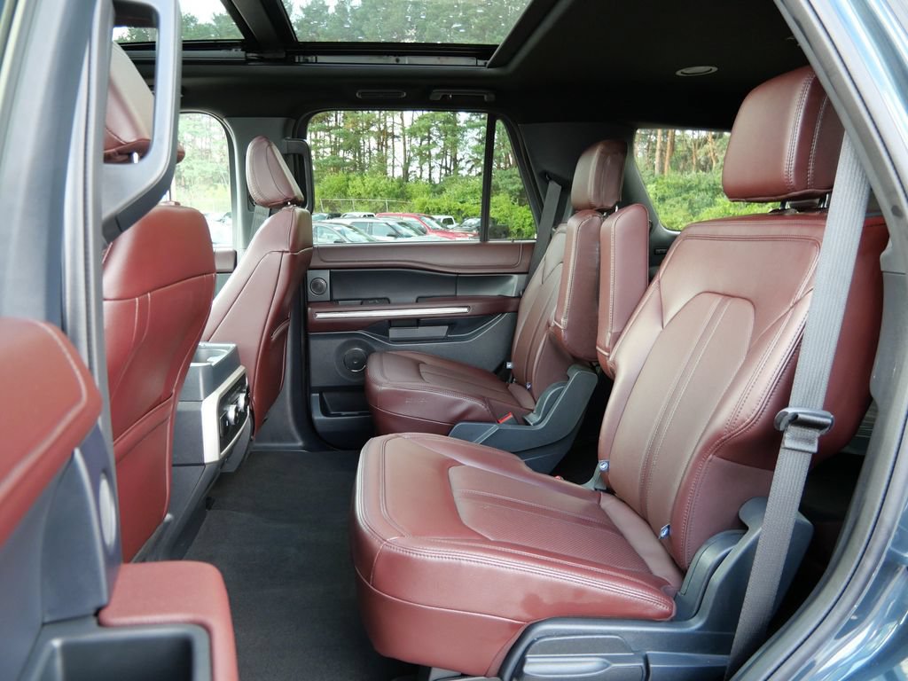 Certified 2024 Ford Expedition Limited AWD/4WD image 15