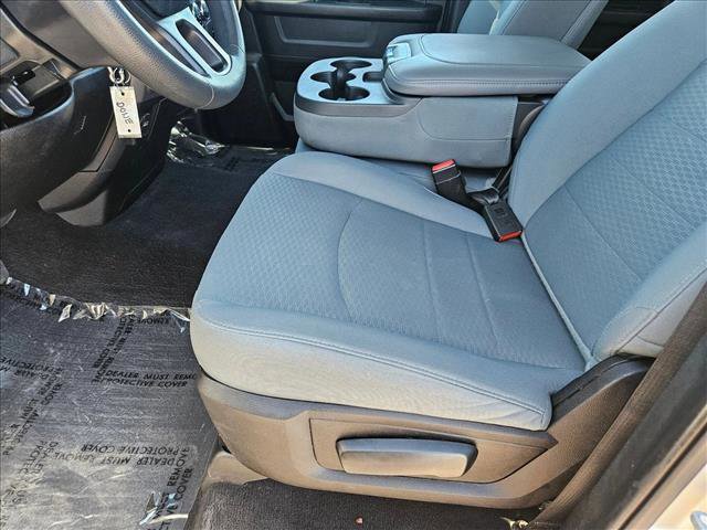 Used 2019 RAM 1500 Express w/ Express Value Package AWD/4WD image 15
