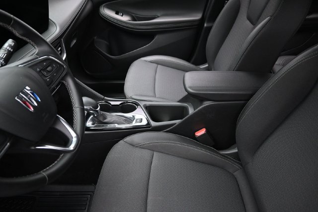 Used 2025 Buick Encore GX Preferred FWD image 26