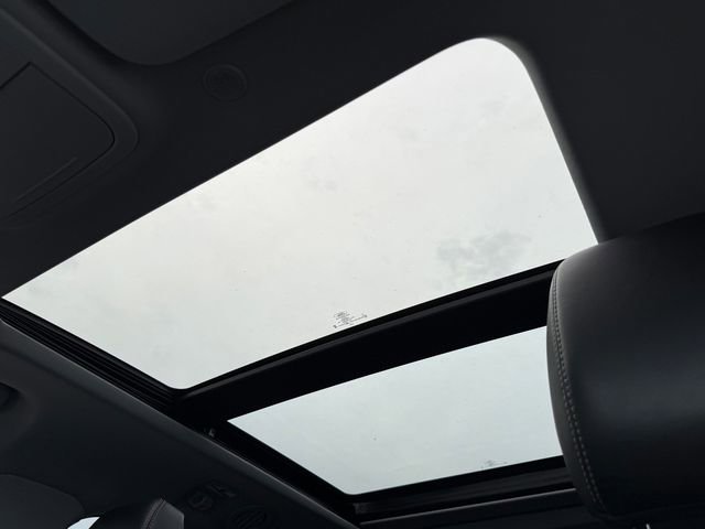 Certified 2023 Ford Explorer XLT w/ Equipment Group 202A image 11