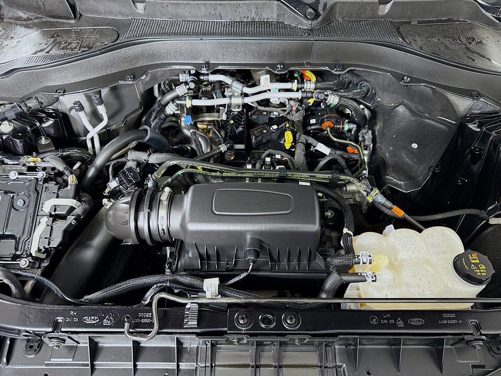 Certified 2024 Ford Explorer XLT w/ Equipment Group 202A image 30