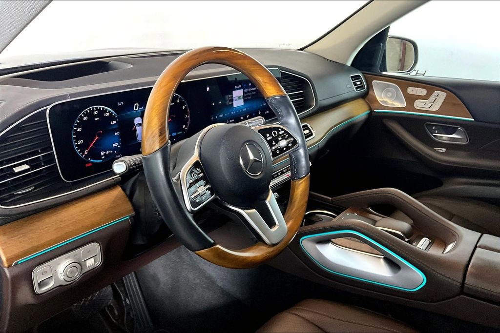 Used 2021 Mercedes-Benz GLS 450 4MATIC image 10