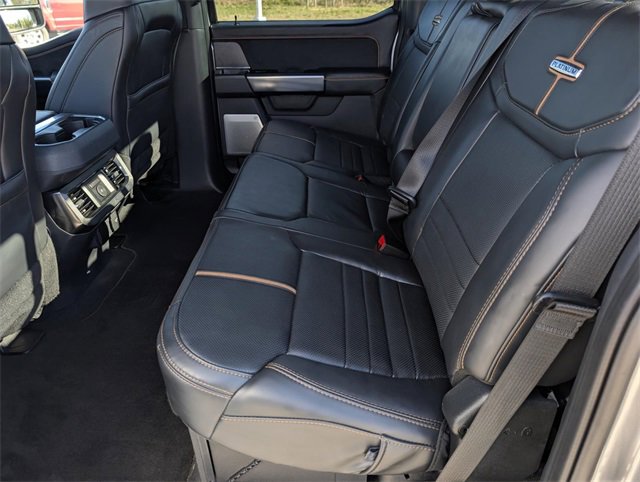 Certified 2024 Ford F250 Platinum image 30