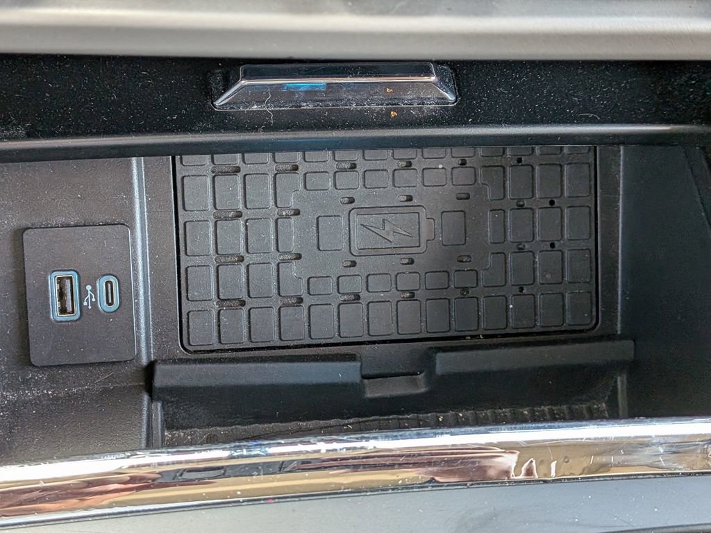 Certified 2024 Ford Expedition Max XLT image 24