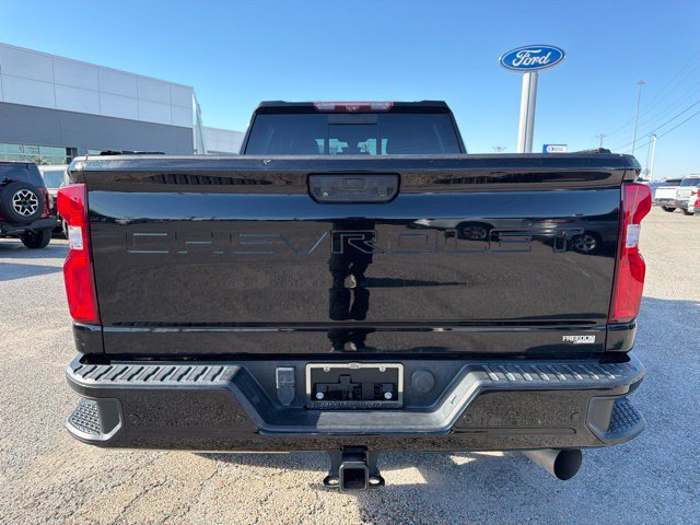 Used 2022 Chevrolet Silverado 2500 LTZ w/ LTZ Plus Package AWD/4WD image 6