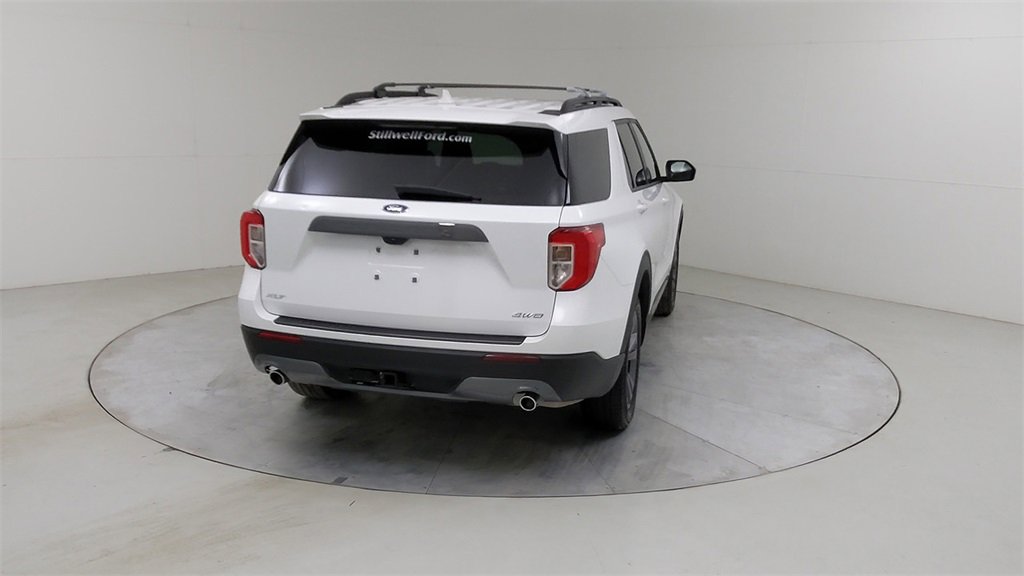 Certified 2023 Ford Explorer XLT w/ Equipment Group 202A image 16