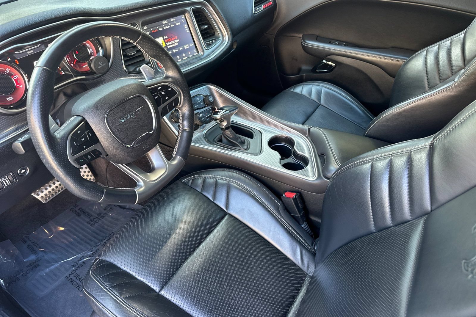 Used 2018 Dodge Challenger SRT Hellcat RWD image 10
