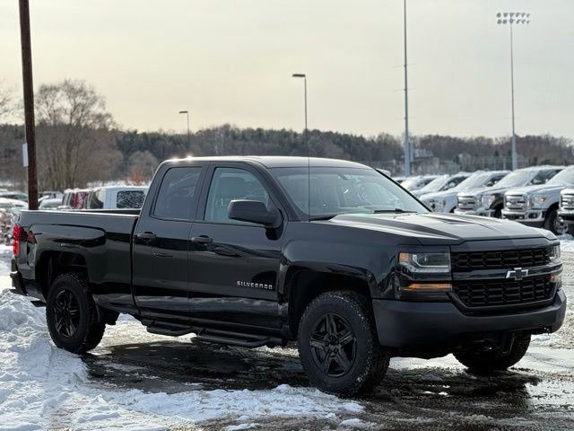 Used 2018 Chevrolet Silverado 1500 W/T image 12