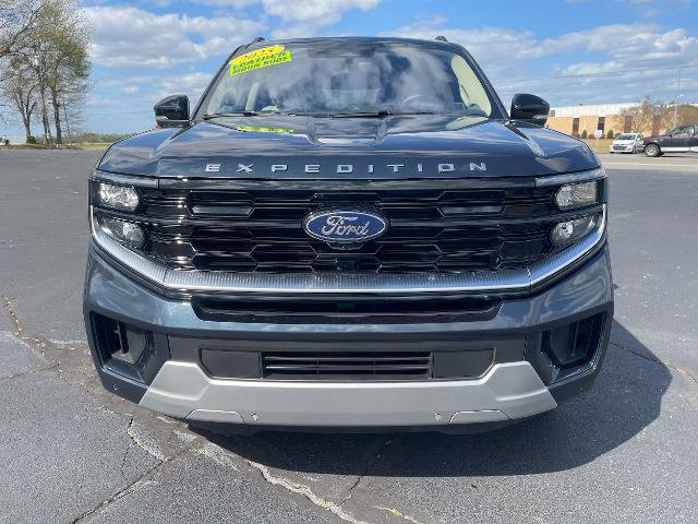 Certified 2025 Ford Expedition Max Platinum image 8