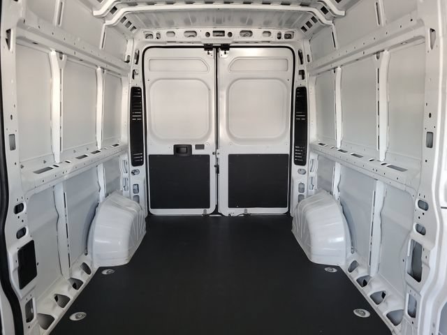Used 2024 RAM ProMaster 2500 w/ Convenience Group FWD image 23