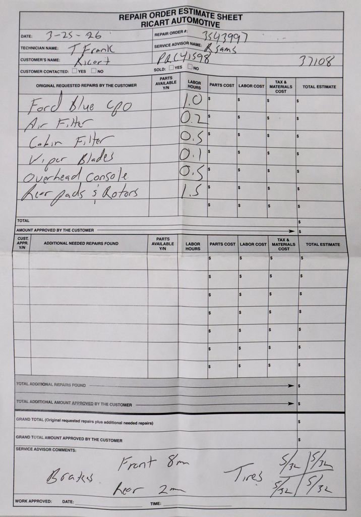 Used 2025 Volkswagen Jetta SE image 12