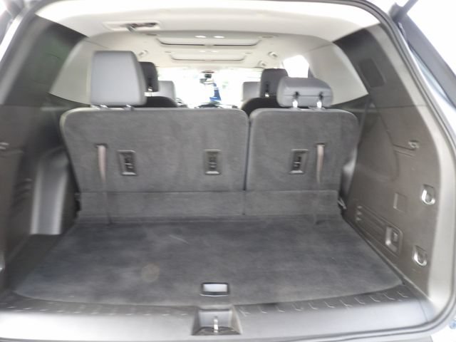 Used 2018 Chevrolet Traverse LT FWD image 29