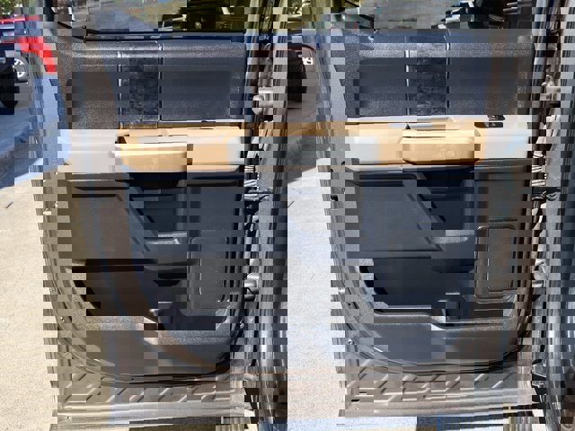 Certified 2022 Ford F250 Lariat w/ Lariat Value Package image 21