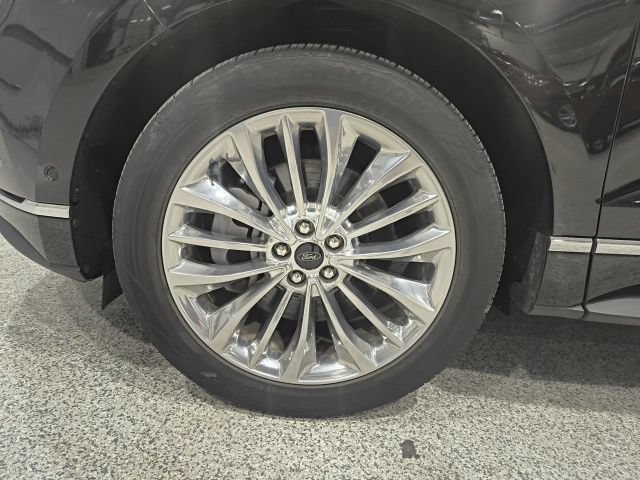 Certified 2024 Ford Edge Titanium w/ Titanium Elite Package AWD/4WD image 10