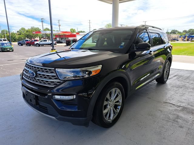 Certified 2021 Ford Explorer Limited RWD image 3