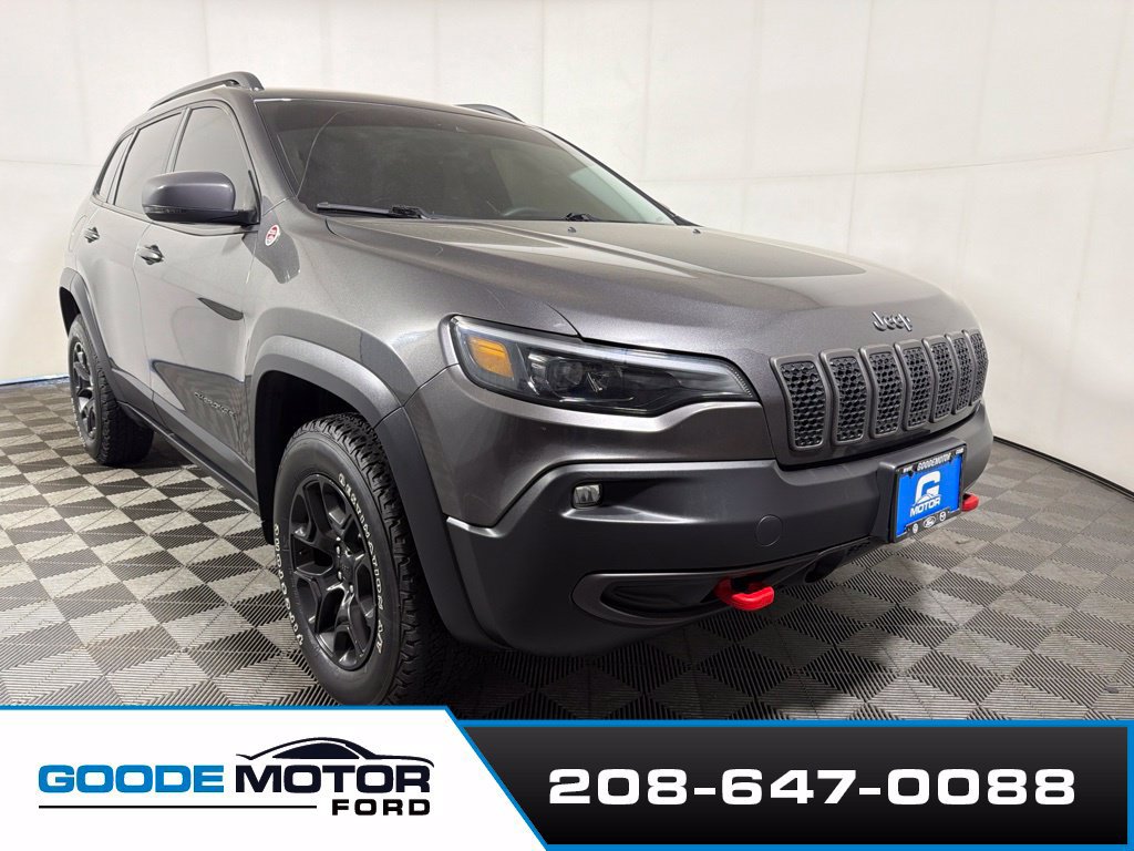 Used 2021 Jeep Cherokee Trailhawk AWD/4WD image 2
