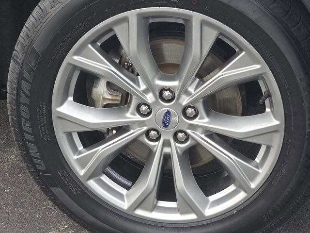 Certified 2023 Ford Explorer Limited w/ Limited Technology Package image 19