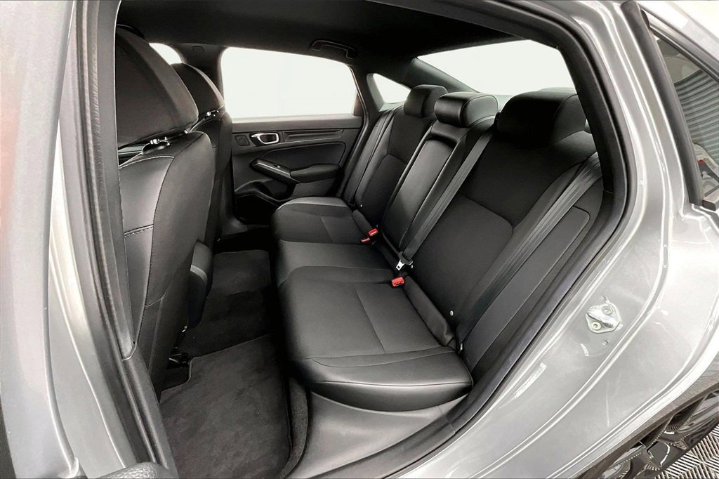Used 2025 Honda Civic Sport image 26