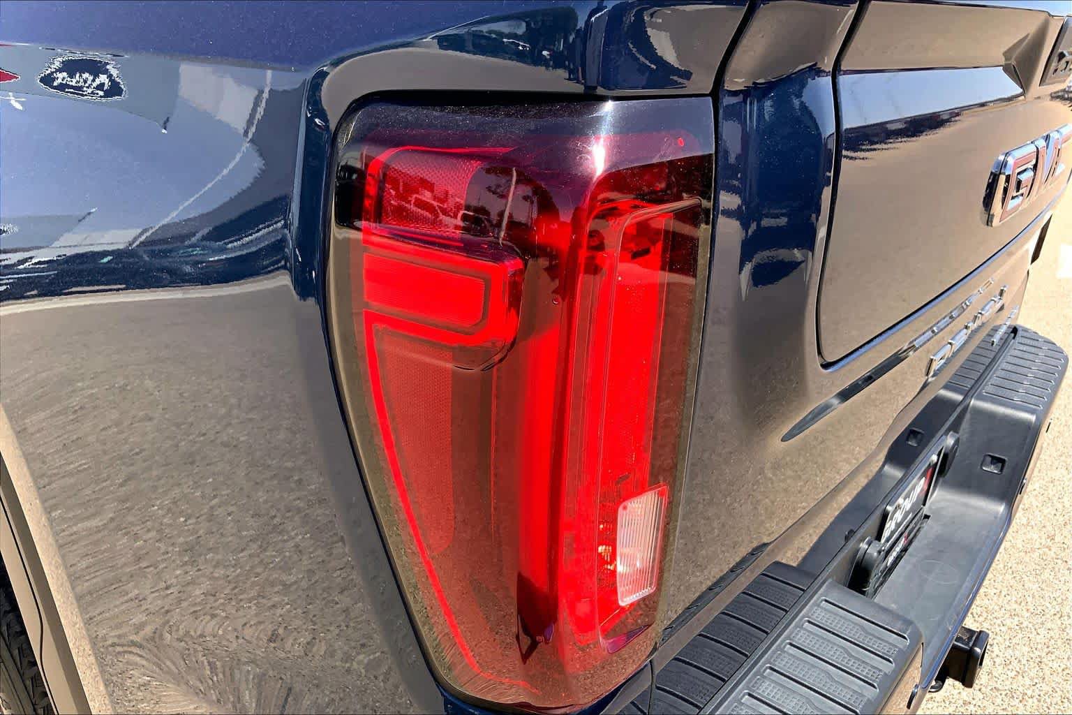 Used 2021 GMC Sierra 1500 Denali AWD/4WD image 29