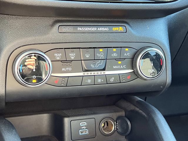 Certified 2023 Ford Escape ST-Line AWD/4WD image 23
